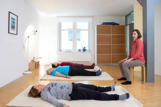 Feldenkrais Studio Zürich, Sabine Stadler Okuno, Gruppenstunden, ATM, Awareness Through Movement