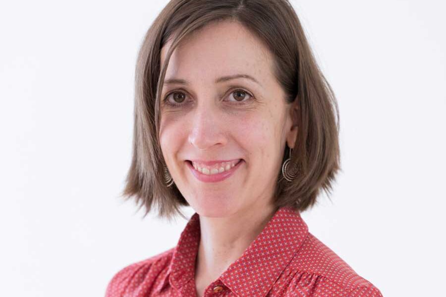 Sabine Okuno Stadler Assistenztrainerin in der Feldenkrais Ausbildung Zürich City 3